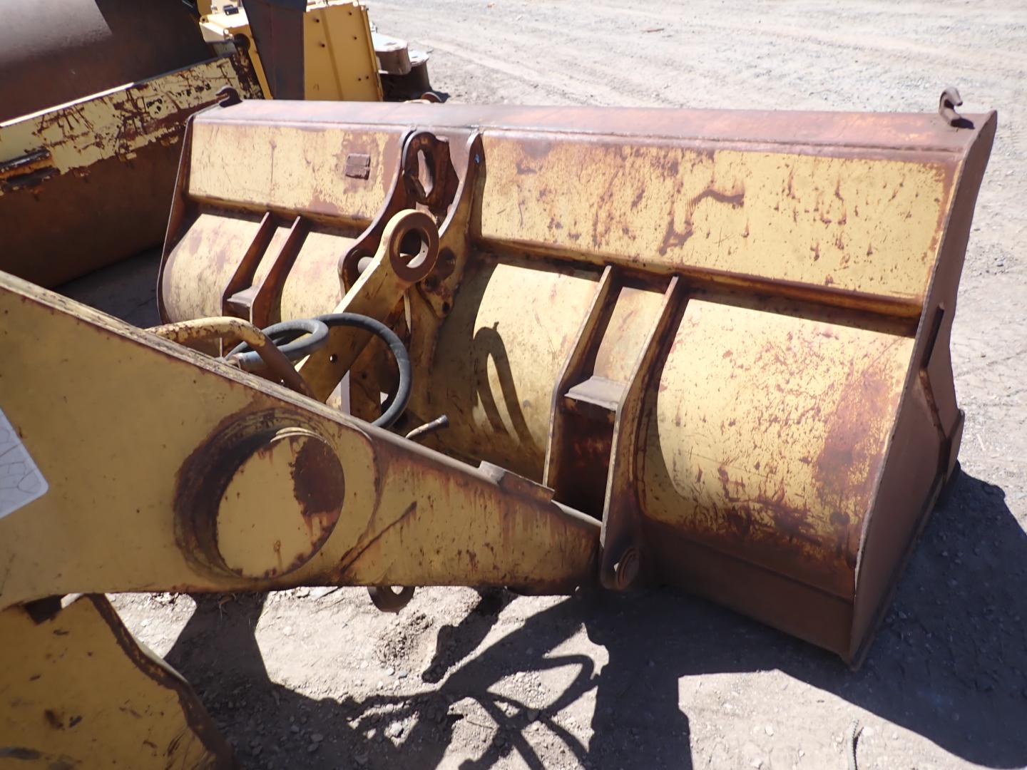 ./imagenes/INVOICE/2019/16530/RETROEXCAVADORA CAT446_ PARA REFACCIONES (43).JPG